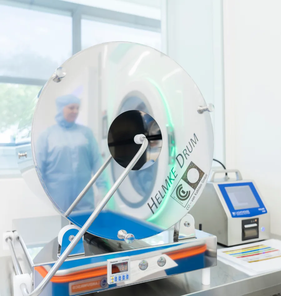 Cleanroom - Helmke Drum 900x950