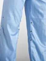 Detailfoto broekspijpen cleanroom coverall