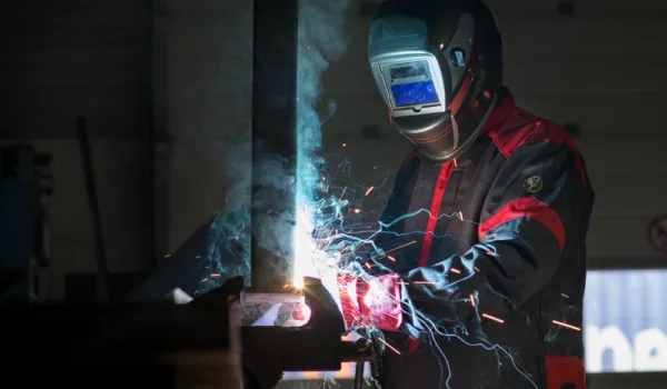 Background 100x850px Welding