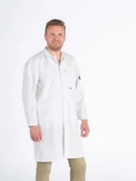 Medewerker Laboratorium in veilige werkkleding