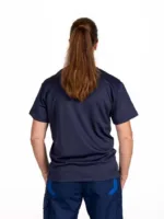 Achterzijde van basic werk t-shirt