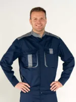 Automotive monteur draagt professioneel werkjack
