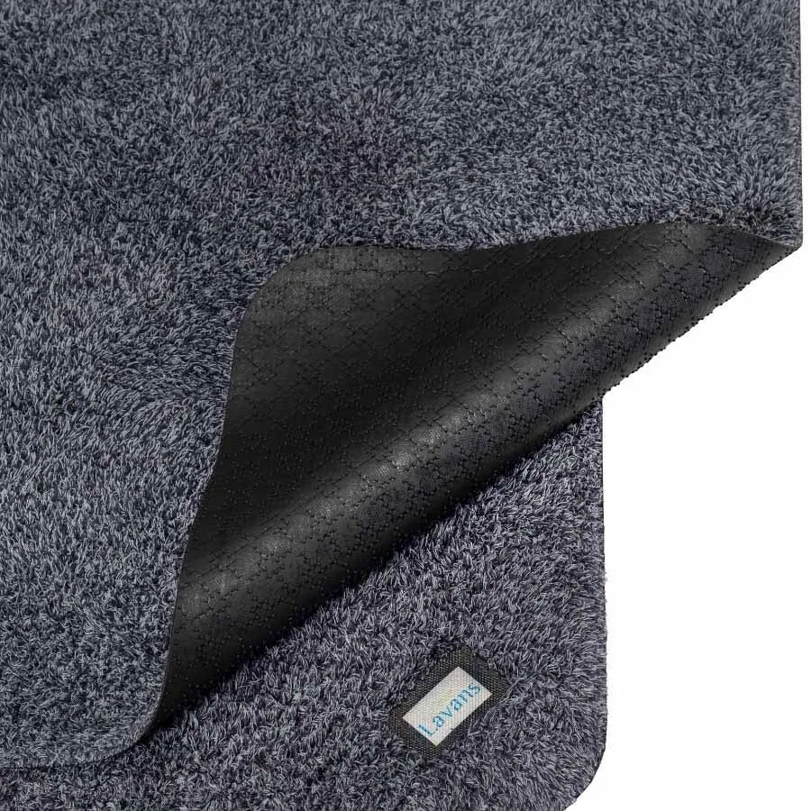 Een detailfoto van de Lavans droogloopmat waarop de noppen aan de onderkant te zien zijn
