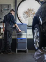 Automotive poetsdoek in automotive omgeving 1