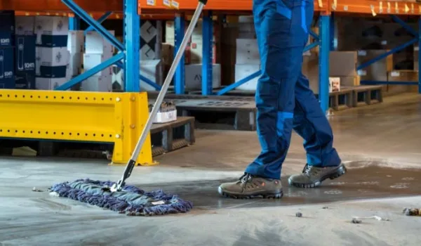 Heavy-use vloerwisser voor grove vervuiling
