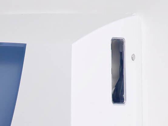 Zijvenster van de retractable handdoekautomaten van de Ellipselijn.