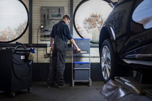 poetsdoeken dispenser garage