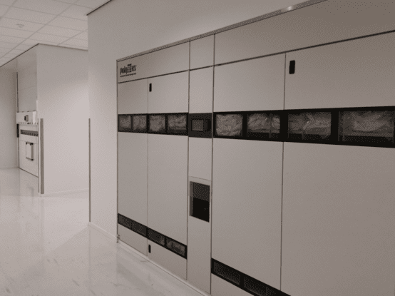 Kledinguitgifte automaat Lavans